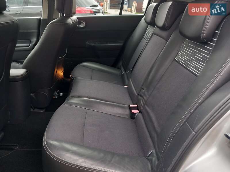 Хэтчбек Renault Megane 2008 в Городке фото 14 Хэтчбек Renault Megane 2008 в Городке