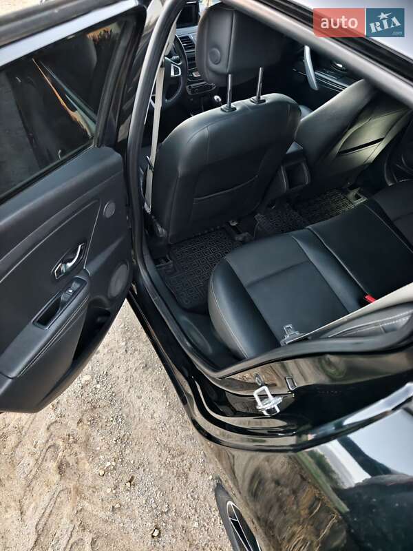 Универсал Renault Megane 2012 в Баштанке фото 22 Универсал Renault Megane 2012 в Баштанке