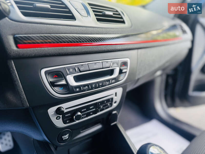 Универсал Renault Megane 2013 в Здолбунове фото 45 Универсал Renault Megane 2013 в Здолбунове