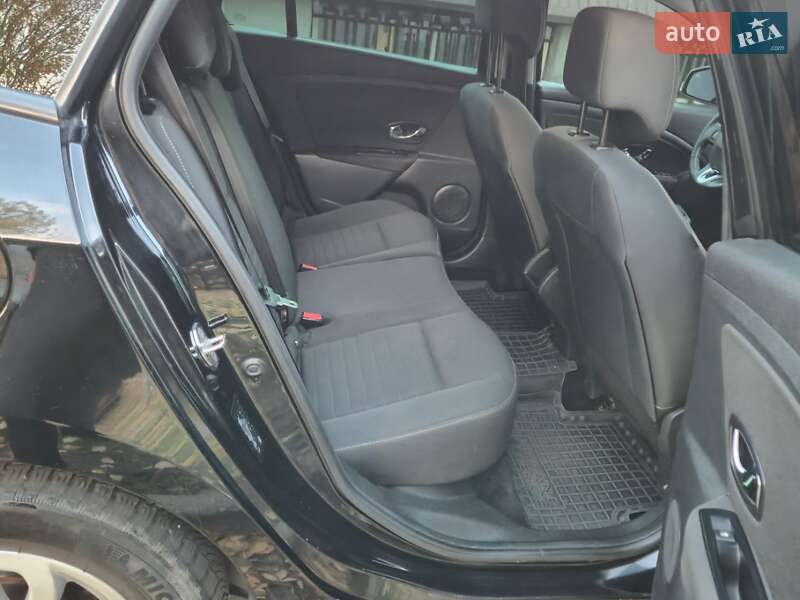 Универсал Renault Megane 2015 в Днепре фото 16 Универсал Renault Megane 2015 в Днепре