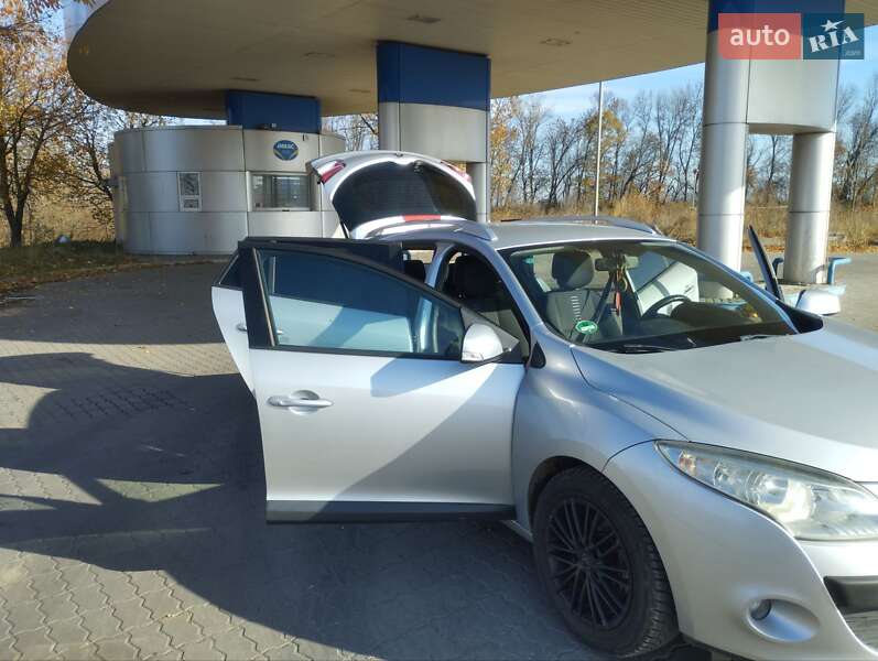 Універсал Renault Megane 2010 в Волочиську