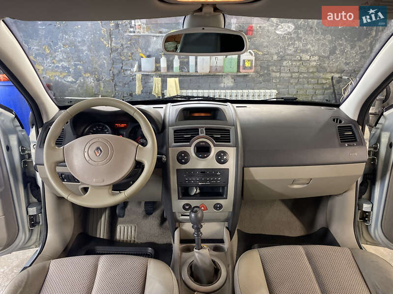 Универсал Renault Megane 2003 в Ровно фото 11 Универсал Renault Megane 2003 в Ровно