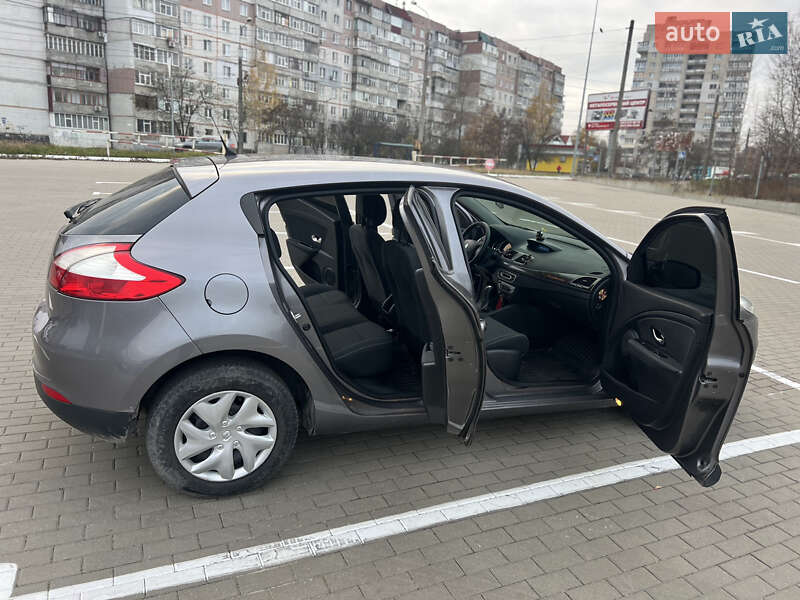 Хетчбек Renault Megane 2012 в Сумах