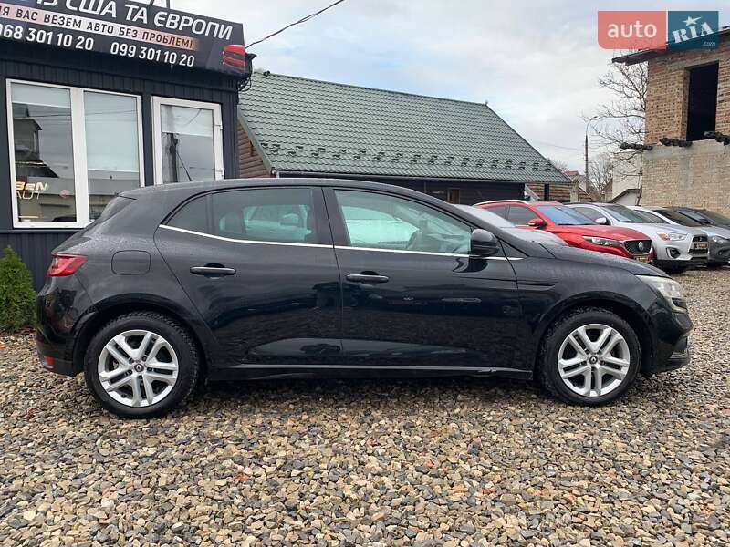 Хэтчбек Renault Megane 2016 в Коломые фото 3 Хэтчбек Renault Megane 2016 в Коломые