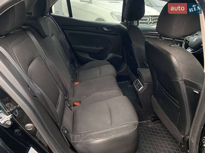 Хэтчбек Renault Megane 2016 в Коломые фото 12 Хэтчбек Renault Megane 2016 в Коломые