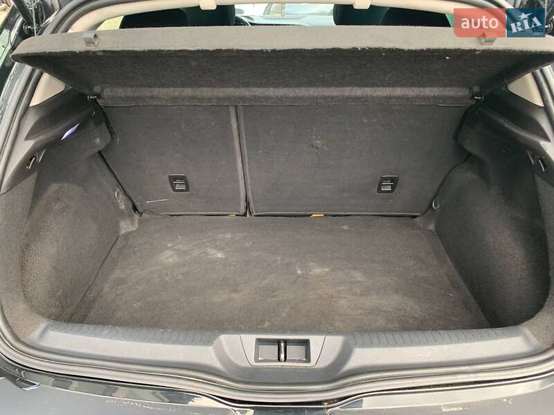 Хэтчбек Renault Megane 2016 в Коломые фото 18 Хэтчбек Renault Megane 2016 в Коломые