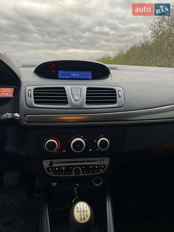 Универсал Renault Megane 2012 в Пустомытах фото 7 Универсал Renault Megane 2012 в Пустомытах