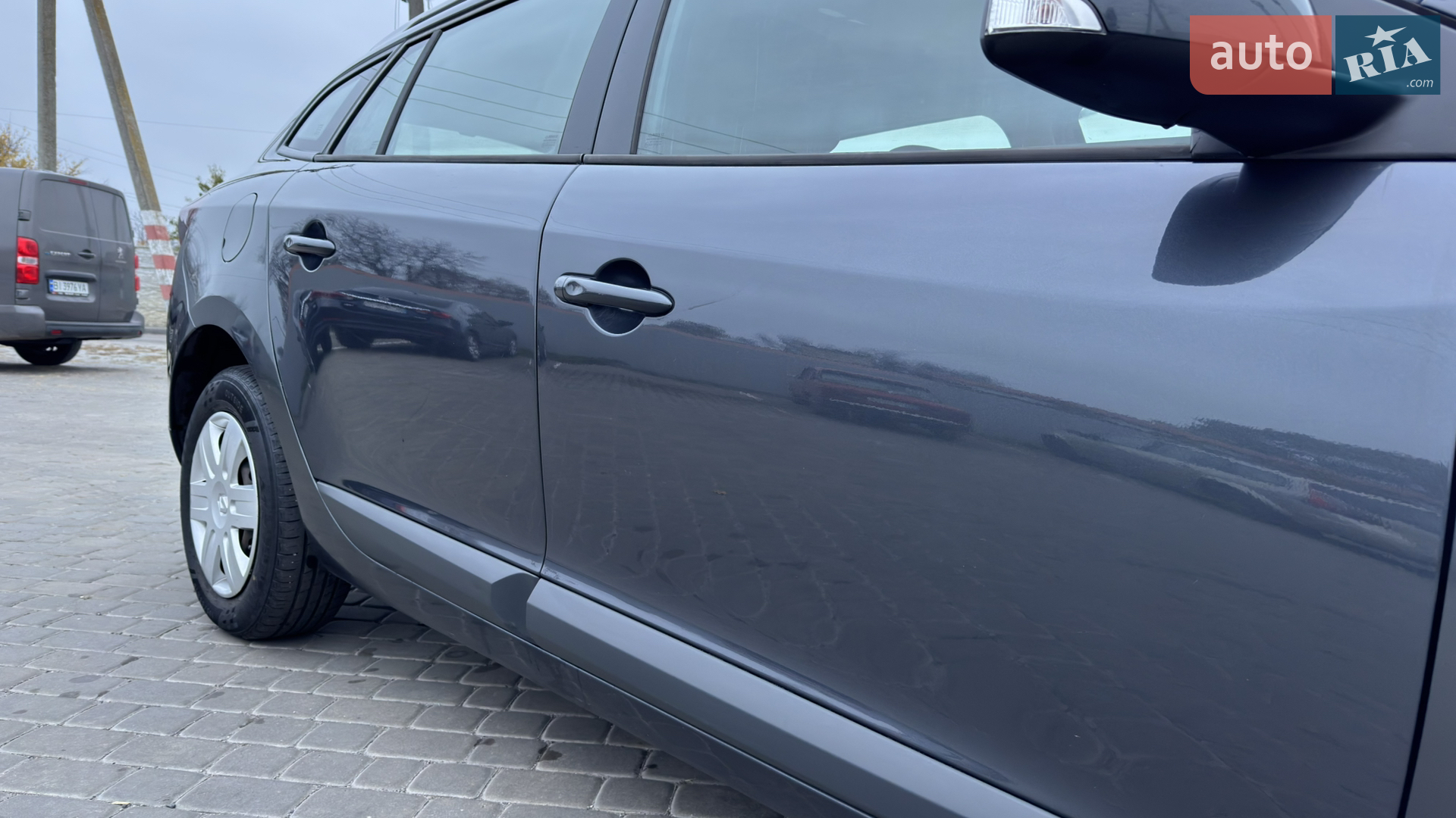 2012 Renault Megane - мініатюра 25