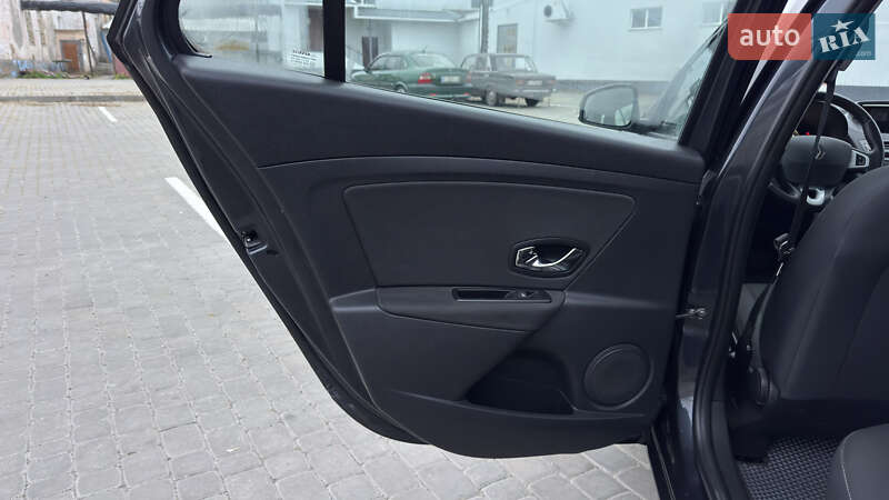 Универсал Renault Megane 2012 в Кременчуге фото 79 Универсал Renault Megane 2012 в Кременчуге