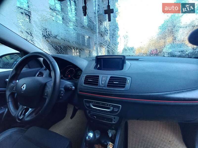 Хэтчбек Renault Megane 2012 в Львове фото 7 Хэтчбек Renault Megane 2012 в Львове