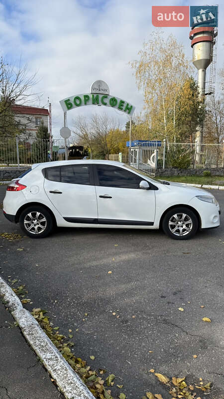 Хэтчбек Renault Megane 2010 в Киеве фото 12 Хэтчбек Renault Megane 2010 в Киеве