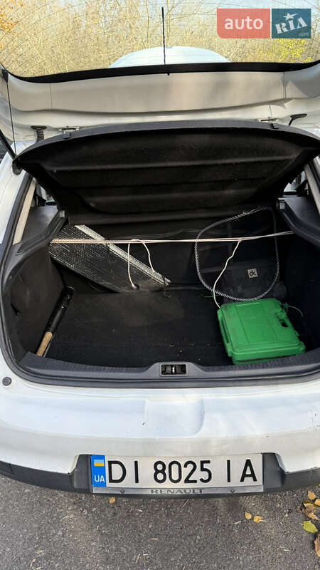 Хэтчбек Renault Megane 2010 в Киеве фото 26 Хэтчбек Renault Megane 2010 в Киеве