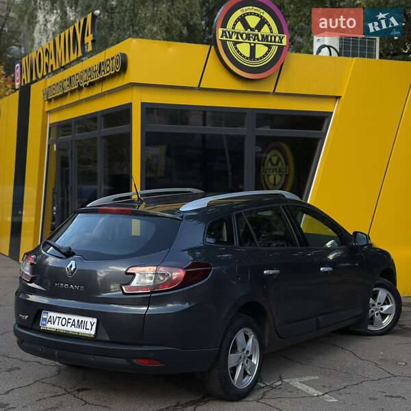 Универсал Renault Megane 2009 в Киеве фото 5 Универсал Renault Megane 2009 в Киеве