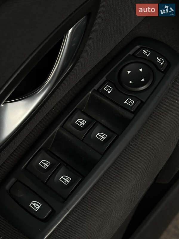 Универсал Renault Megane 2009 в Киеве фото 14 Универсал Renault Megane 2009 в Киеве