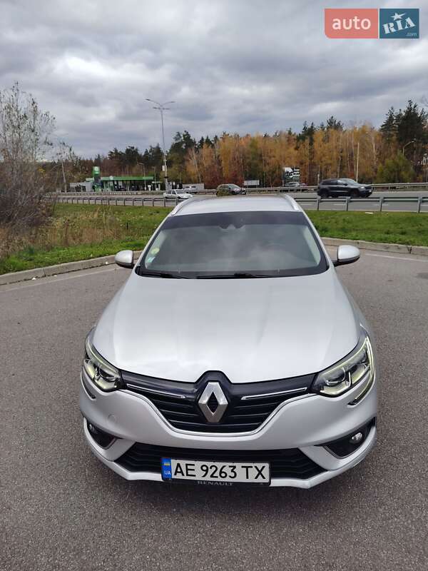 Универсал Renault Megane 2017 в Киеве