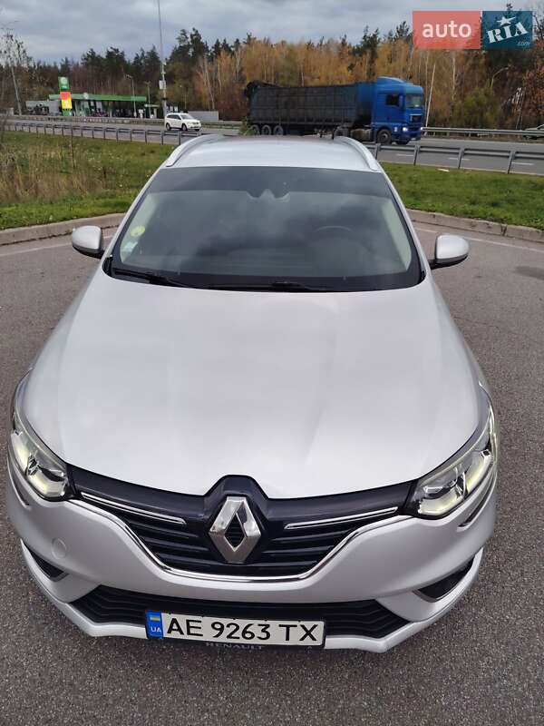 Универсал Renault Megane 2017 в Киеве