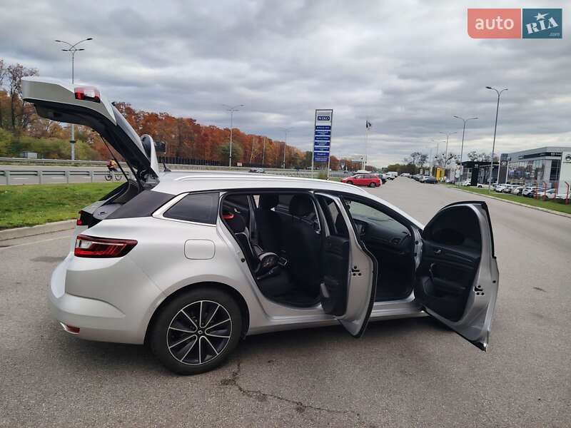 Универсал Renault Megane 2017 в Киеве