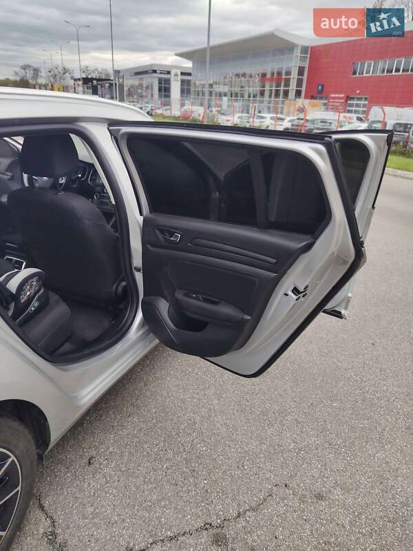 Универсал Renault Megane 2017 в Киеве