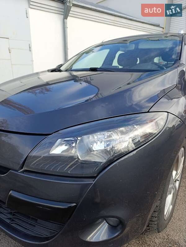 Универсал Renault Megane 2011 в Луцке