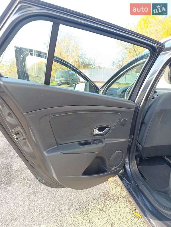 Универсал Renault Megane 2011 в Луцке