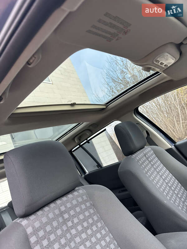 Универсал Renault Megane 2006 в Хороле