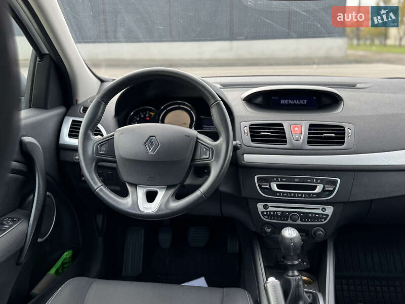 Хэтчбек Renault Megane 2009 в Луцке фото 19 Хэтчбек Renault Megane 2009 в Луцке