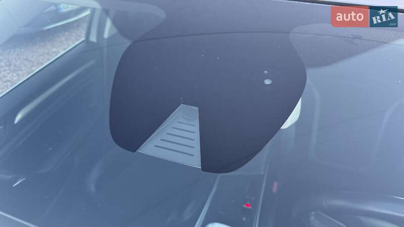 Универсал Renault Megane 2017 в Киеве фото 14 Универсал Renault Megane 2017 в Киеве