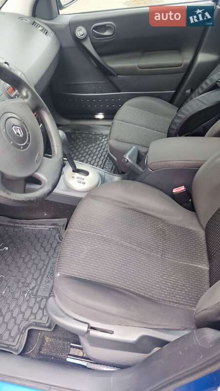 Хэтчбек Renault Megane 2005 в Киеве