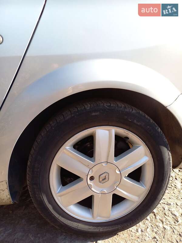 Универсал Renault Megane 2004 в Виннице фото 3 Универсал Renault Megane 2004 в Виннице