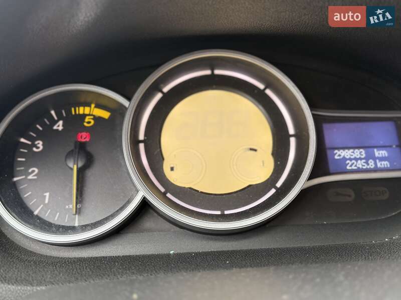 Хэтчбек Renault Megane 2010 в Тернополе фото 6 Хэтчбек Renault Megane 2010 в Тернополе