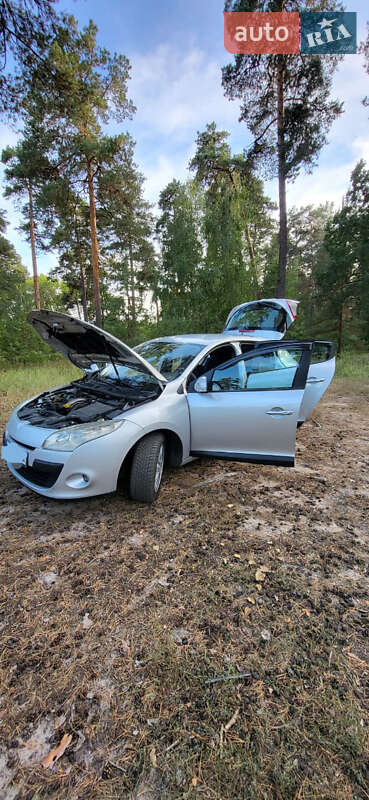 Хетчбек Renault Megane 2010 в Києві фото 5 Хетчбек Renault Megane 2010 в Києві