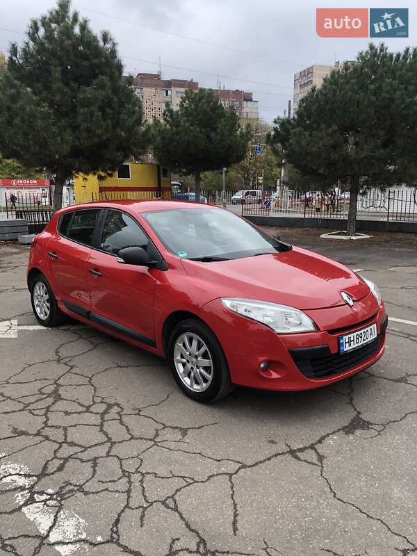 Хэтчбек Renault Megane 2011 в Одессе