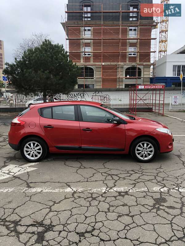 Хэтчбек Renault Megane 2011 в Одессе