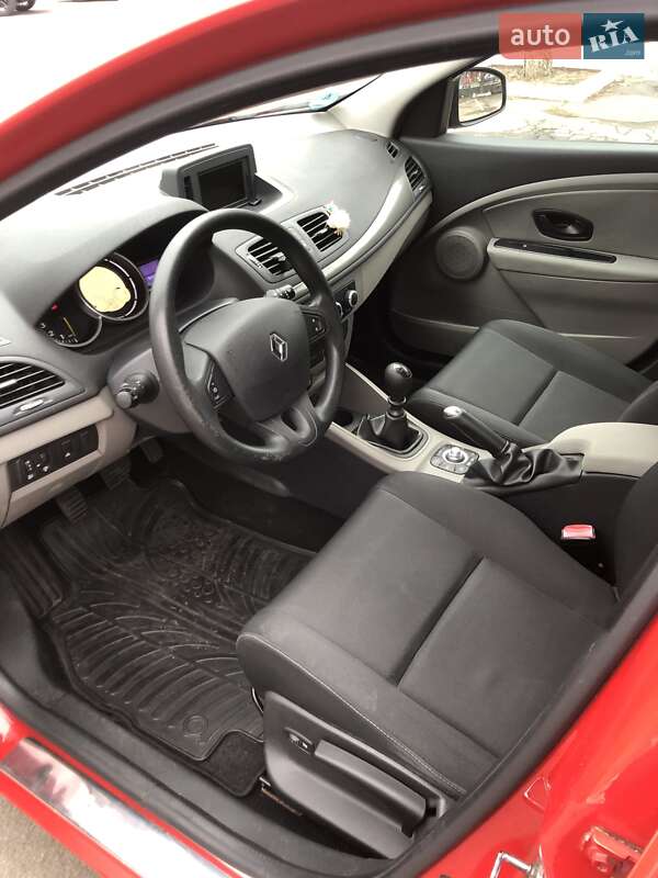 Хэтчбек Renault Megane 2011 в Одессе