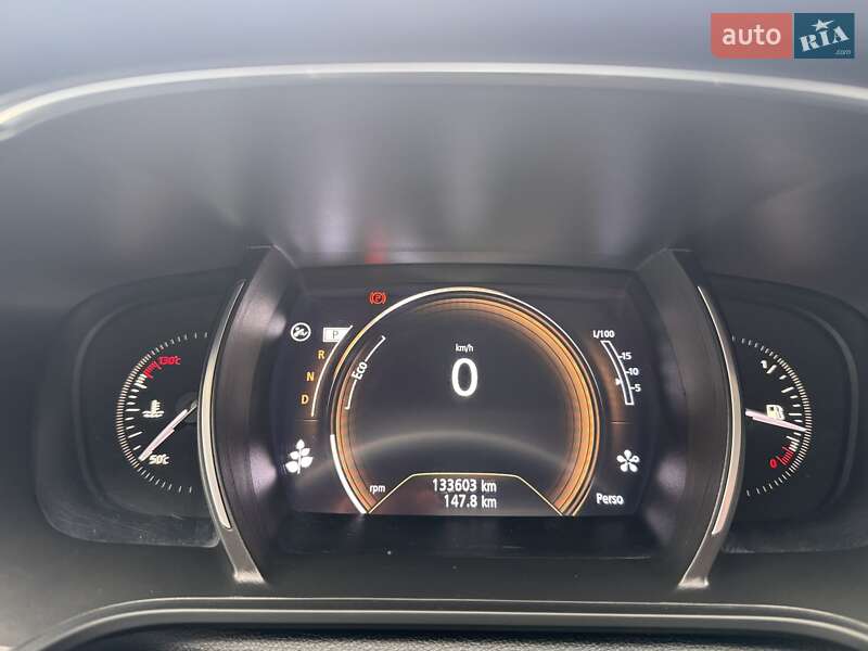 Седан Renault Megane 2018 в Одессе фото 25 Седан Renault Megane 2018 в Одессе