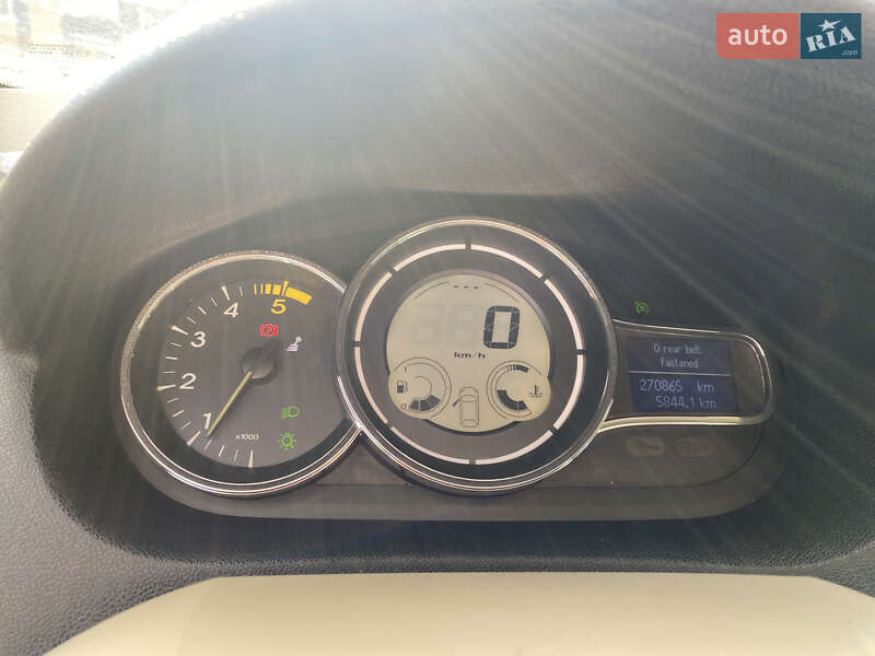 Універсал Renault Megane 2010 в Мукачевому фото 10 Універсал Renault Megane 2010 в Мукачевому