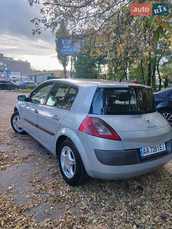 Хэтчбек Renault Megane 2002 в Киеве