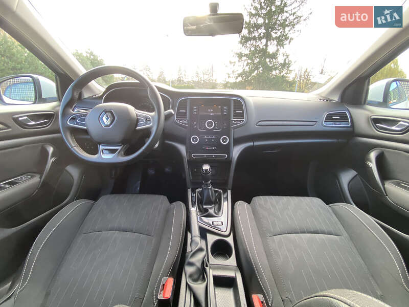 Хетчбек Renault Megane 2017 в Луцьку