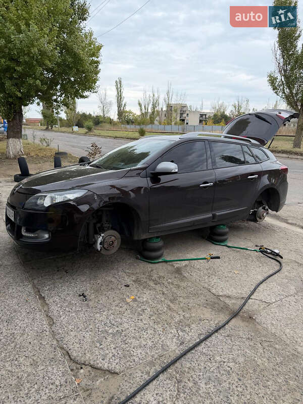 Универсал Renault Megane 2013 в Киеве фото 44 Универсал Renault Megane 2013 в Киеве
