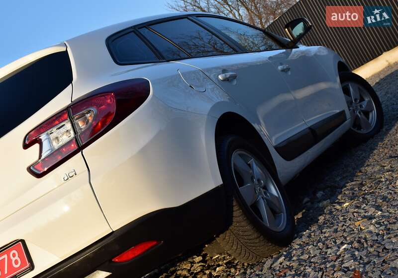 Универсал Renault Megane 2013 в Дрогобыче фото 24 Универсал Renault Megane 2013 в Дрогобыче