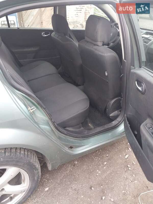 Хетчбек Renault Megane 2005 в Первомайську