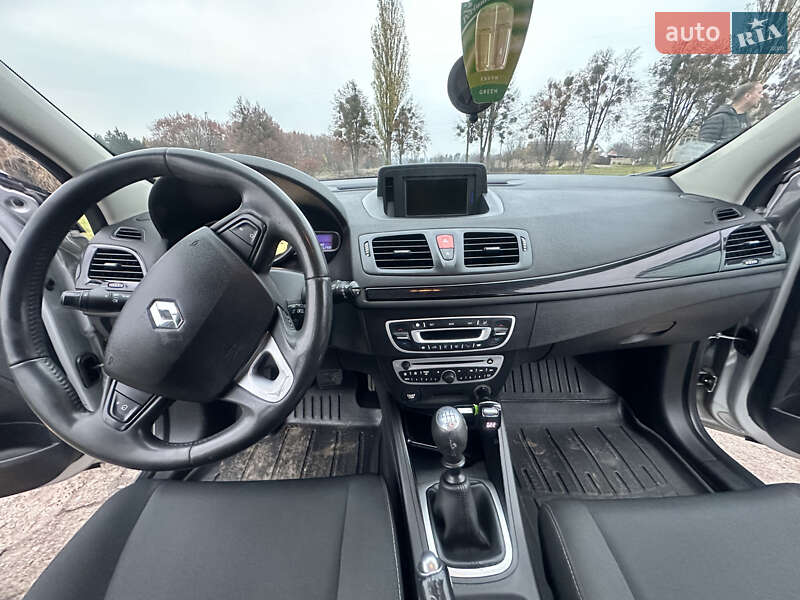 Хэтчбек Renault Megane 2010 в Тростянце фото 14 Хэтчбек Renault Megane 2010 в Тростянце