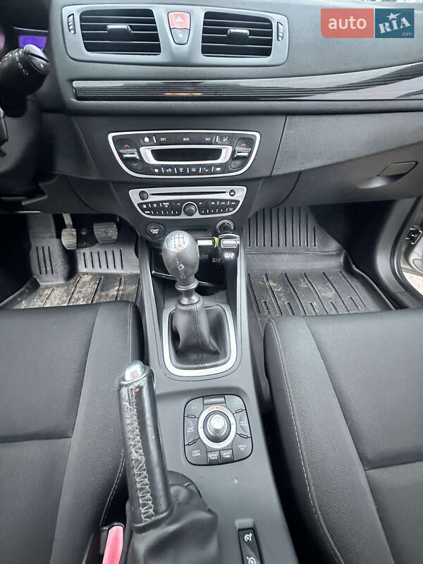 Хэтчбек Renault Megane 2010 в Тростянце фото 15 Хэтчбек Renault Megane 2010 в Тростянце