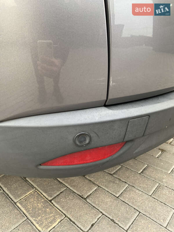 Универсал Renault Megane 2011 в Ровно фото 15 Универсал Renault Megane 2011 в Ровно