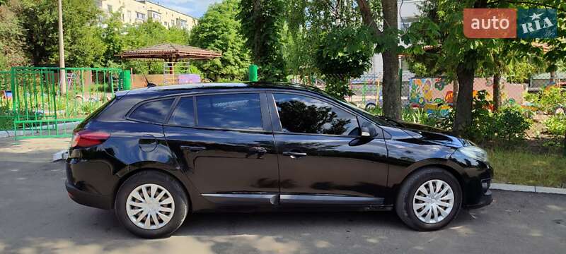 Универсал Renault Megane 2014 в Первомайске фото 8 Универсал Renault Megane 2014 в Первомайске