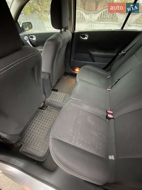 Универсал Renault Megane 2005 в Полтаве фото 8 Универсал Renault Megane 2005 в Полтаве