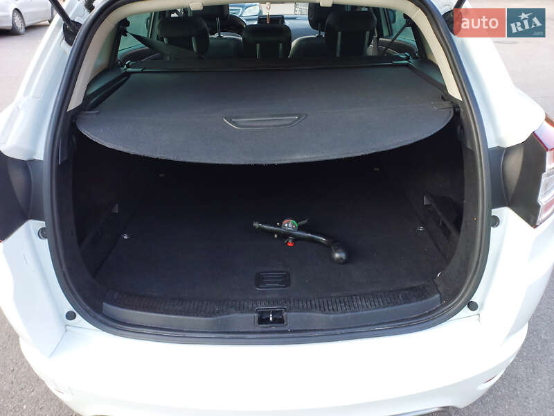 Универсал Renault Megane 2013 в Ровно фото 6 Универсал Renault Megane 2013 в Ровно