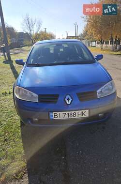 Хэтчбек Renault Megane 2003 в Семеновке