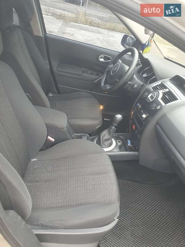 Универсал Renault Megane 2006 в Киеве фото 6 Универсал Renault Megane 2006 в Киеве