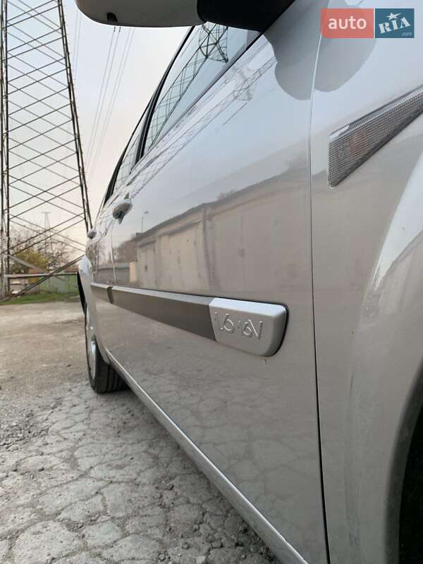 Універсал Renault Megane 2006 в Запоріжжі